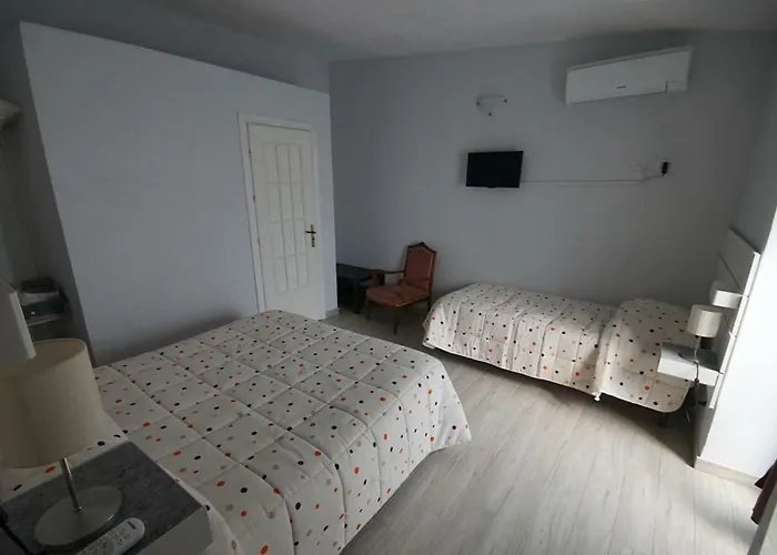 Locazione Turistica Domus Re Couette-café