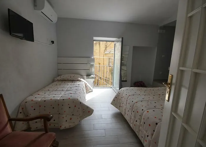 Couette-café Locazione Turistica Domus Re