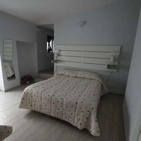 Locazione Turistica Domus Re アグリジェント